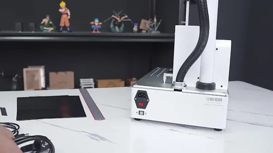 Indische Faserlasermaschine zum Gravieren und Markieren auf Metallen